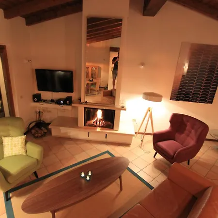 Villa Rondine - Mit Beheiztem Pool Salo